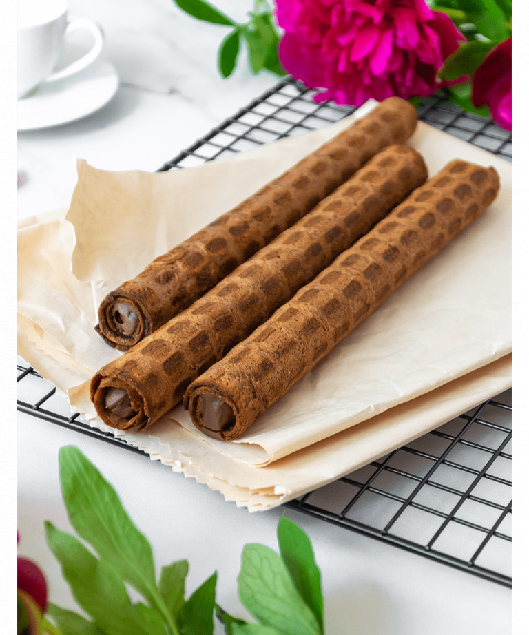 вафельные трубочки с шоколадной начинкой